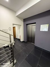 Na sprzedaż lokal użytkowy – 135,64 m² – idealny pod biuro i usługi. - Pełny obrazek: 2/16