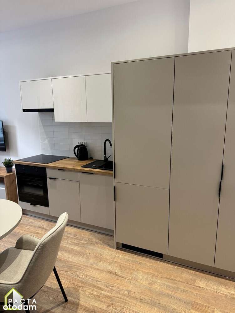 Nowa, atrakcyjna kawalerka do wynajmu w Chorzowie! - Pełny obrazek: 2/4