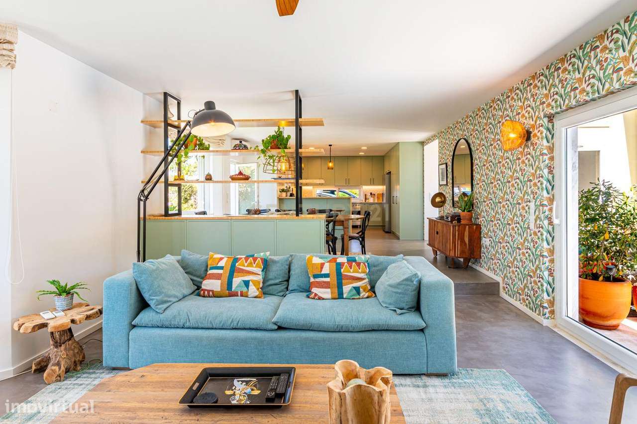 Charme Tradicional • Conforto Moderno • Energia Solar Inteligente (202-5