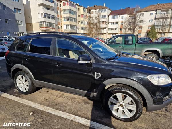 Chevrolet Captiva 2.0 4WD 7 Sitzer LT Exclusive - 2