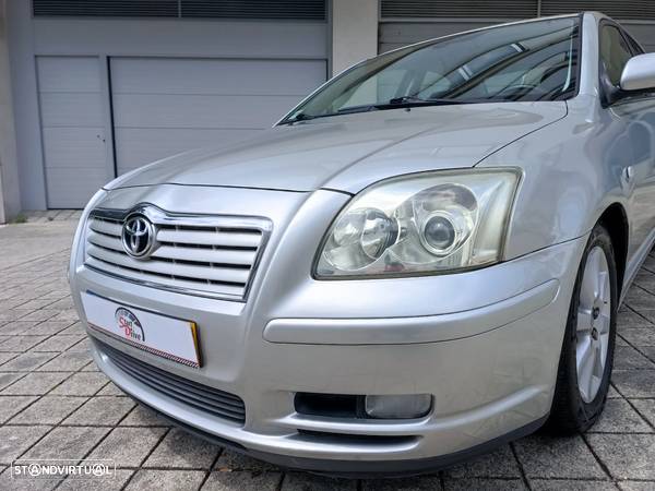 Toyota Avensis S/D 1.6 Executive - 4