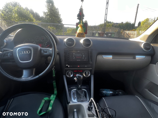 Audi A3 2.0 TFSI Sportback S tronic Ambiente - 15
