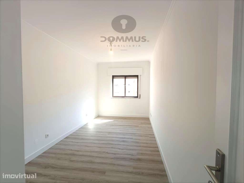 Apartamento T2 em São Marcos com Arrecadação-11