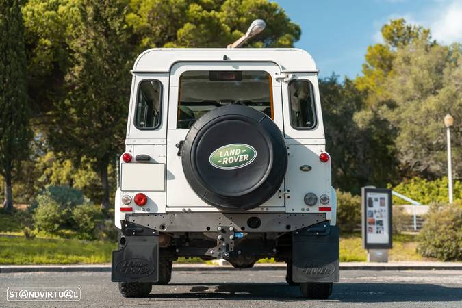 Land Rover Defender 90 SW 2.5 Td5 E - 5