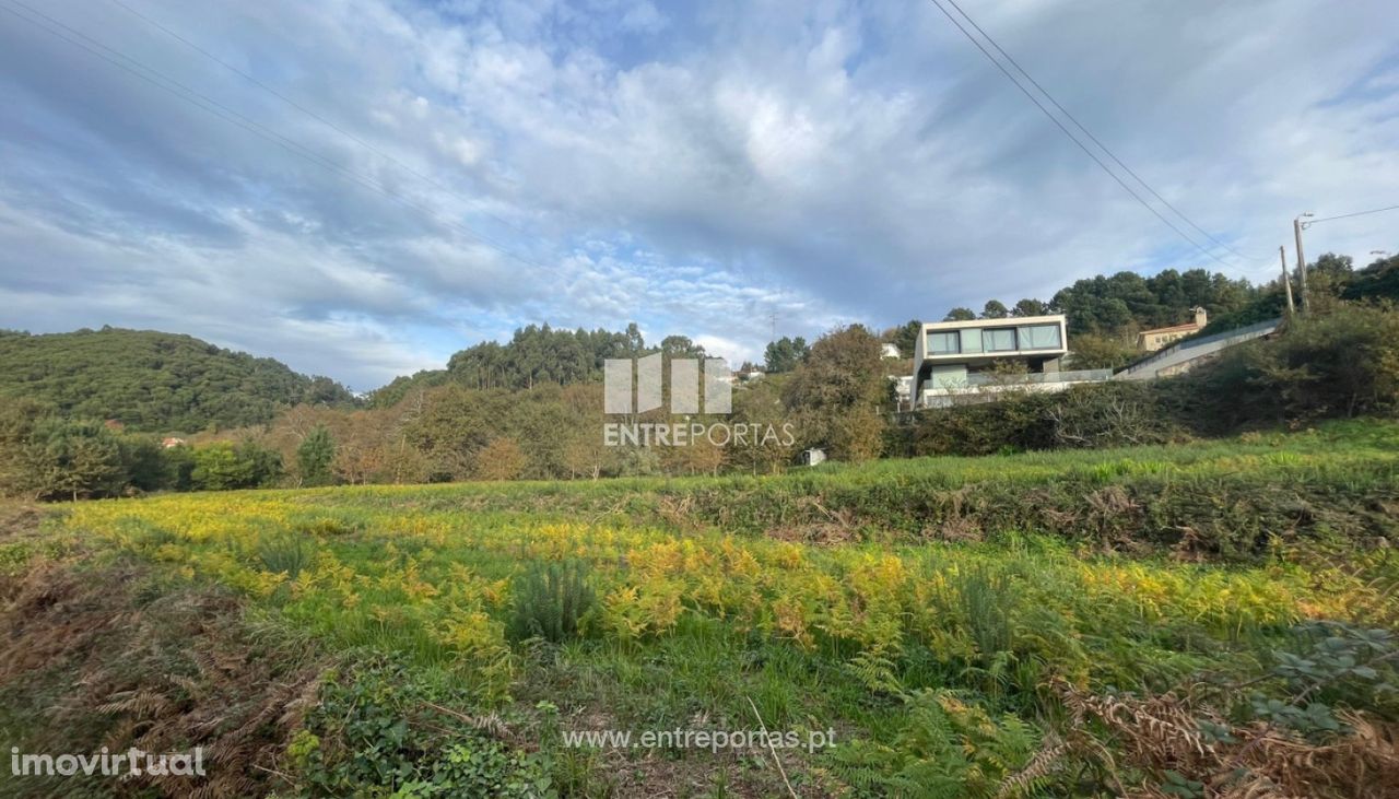 Venda de fantástico terreno com 5538m², Areosa, Viana do Castelo