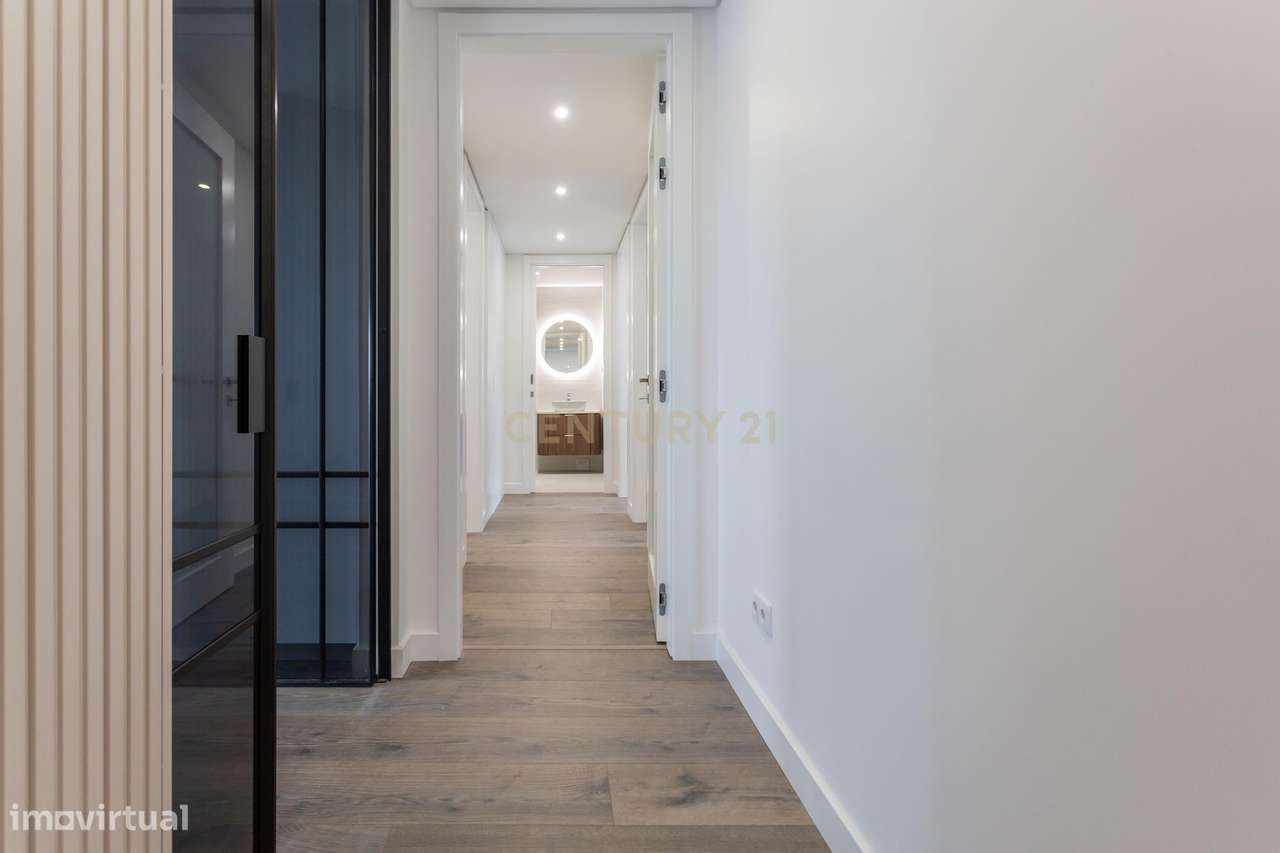 T3 de Luxo | 2.º Andar Direito | Varanda em L | Quinta do Desembargado-23