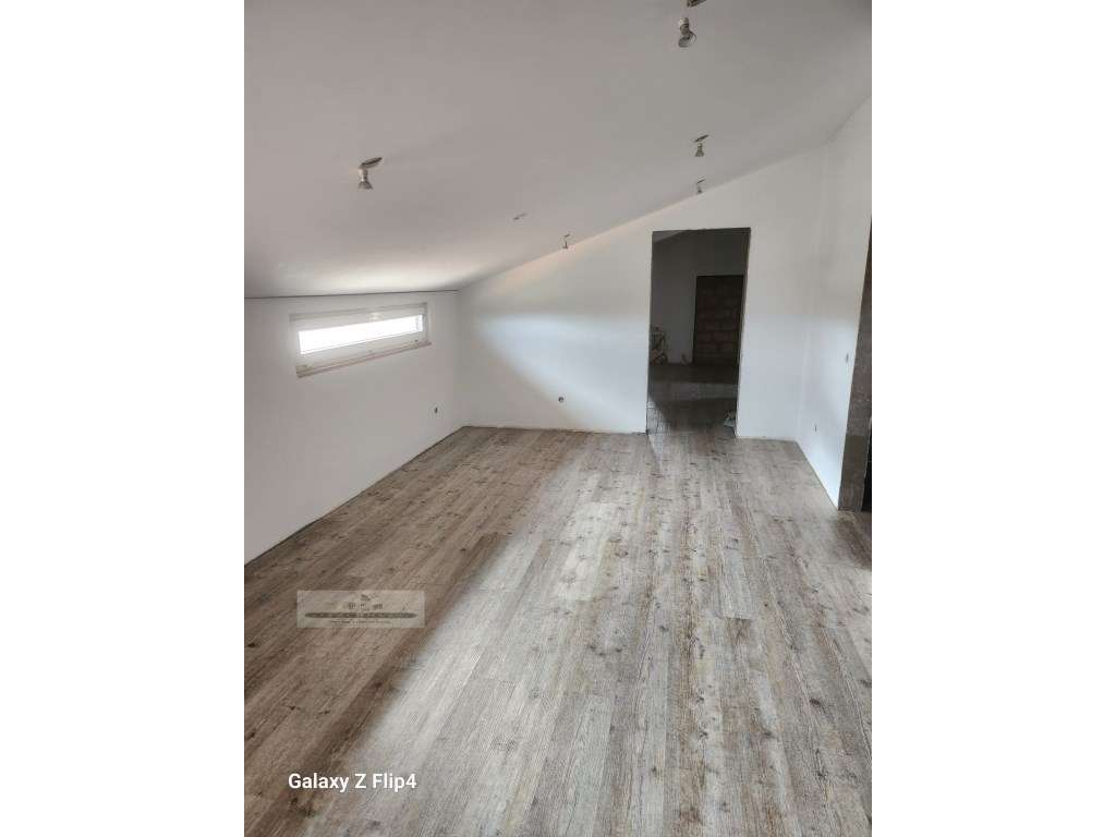 Luxuosa Moradia em Palmela-18