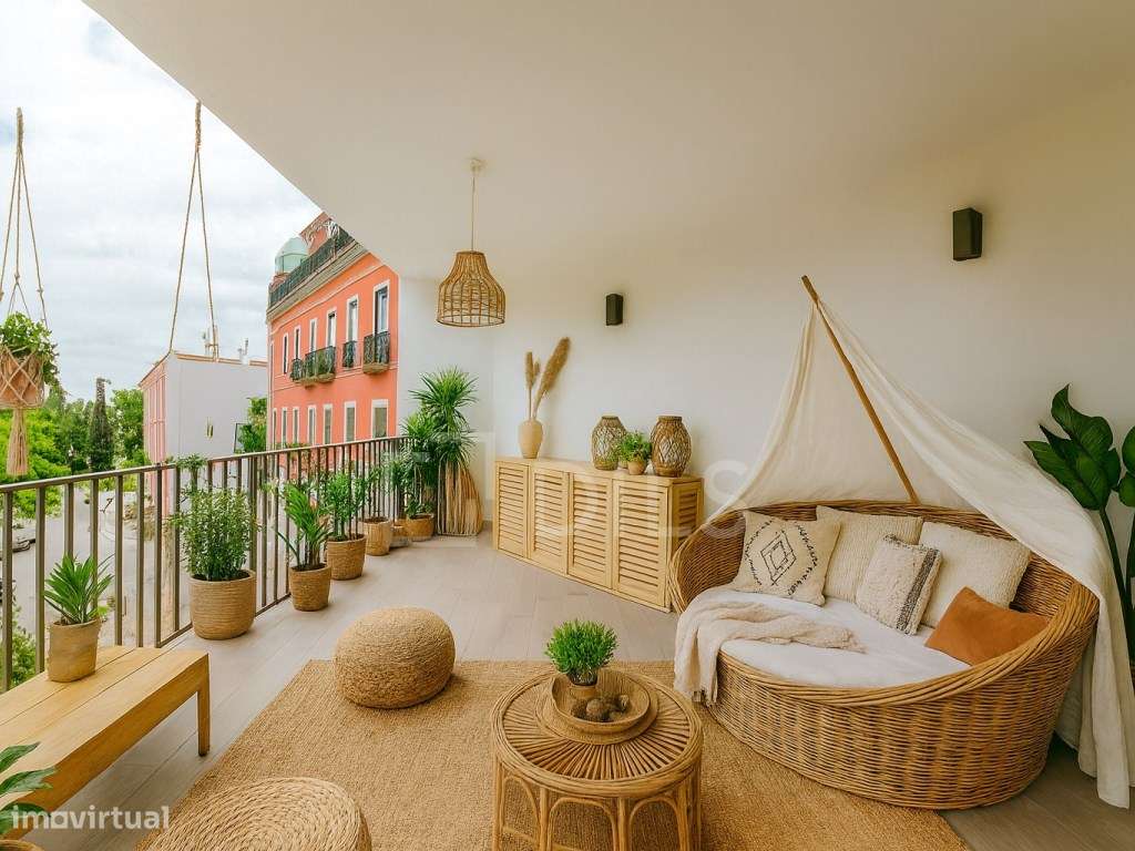 Apartamento T2 com varanda e garagem na Estrela, São Bento - Grande imagem: 2/49