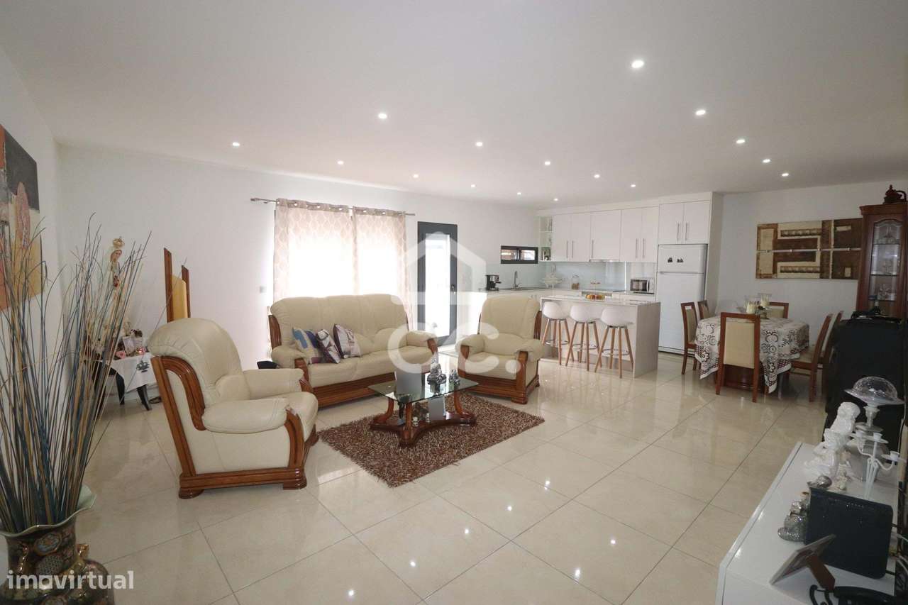 Moradia com 3 Quartos - Nossa Senhora do Rosário - Lagoa - Grande imagem: 4/37