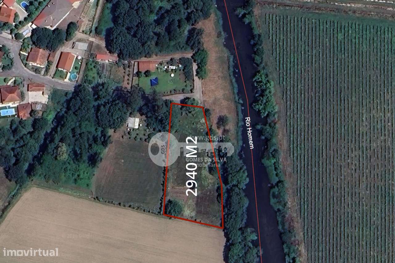 Terreno agrícola junto ao rio, Loureira, Vila Verde-8