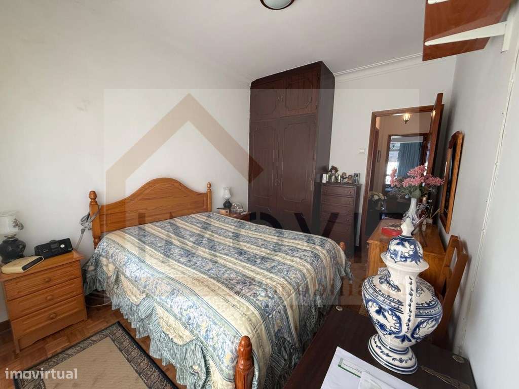APARTAMENTO T3 NO LICEU EM SETUBAL-16