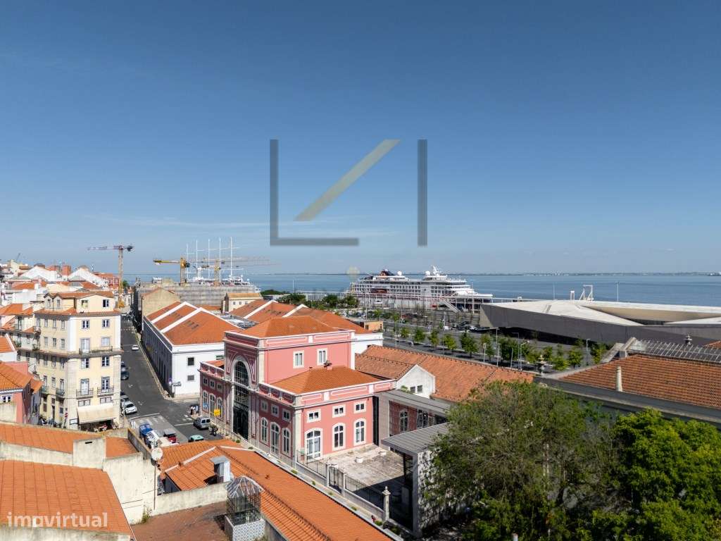 Apartamento T2 em Alfama, excelente localização-41