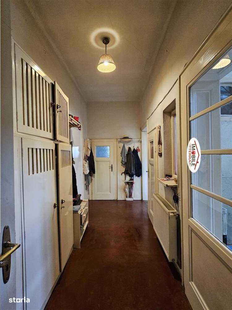 Casa cu 900 mp teren zona Calea Poplacii aproape de Parcul Sub Arini-6