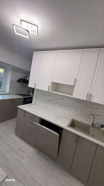 Bulevardul Unirii Casa Poporului 4 camere 110 mp - Imagine principală: 5/8