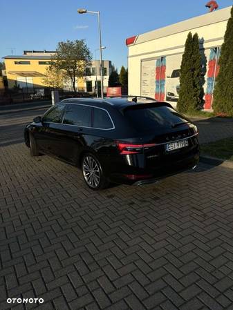 Skoda Superb Combi 2.0 TDI DSG L&K - 34