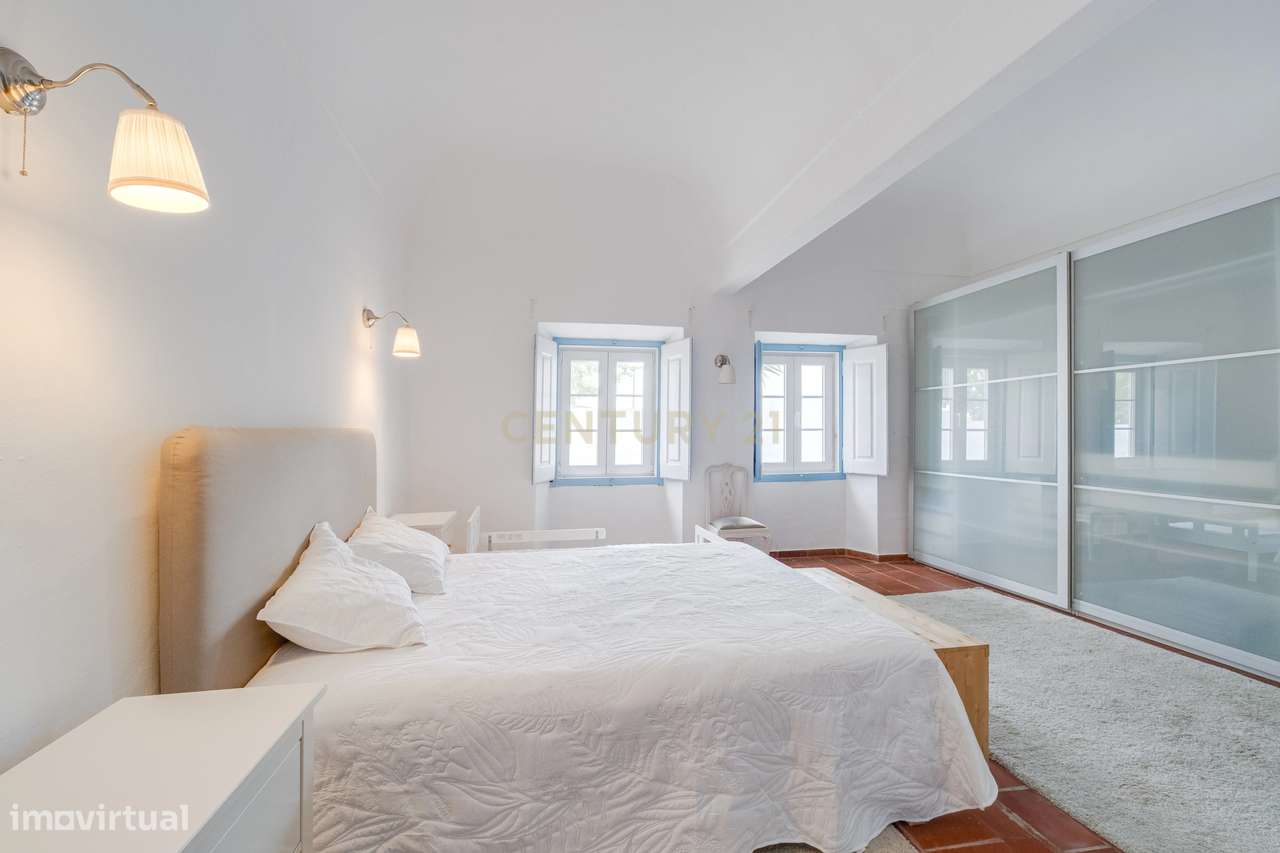 Moradia tradicional alentejana no coração de PEROLIVAS / Reguengos de-15