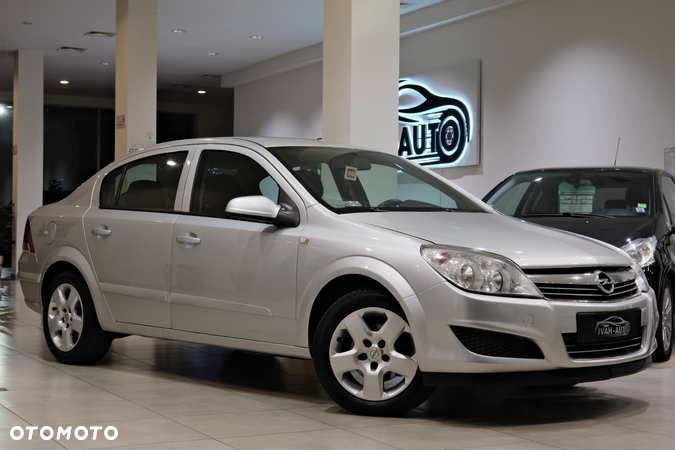 Opel Astra III 1.6 Enjoy - 3