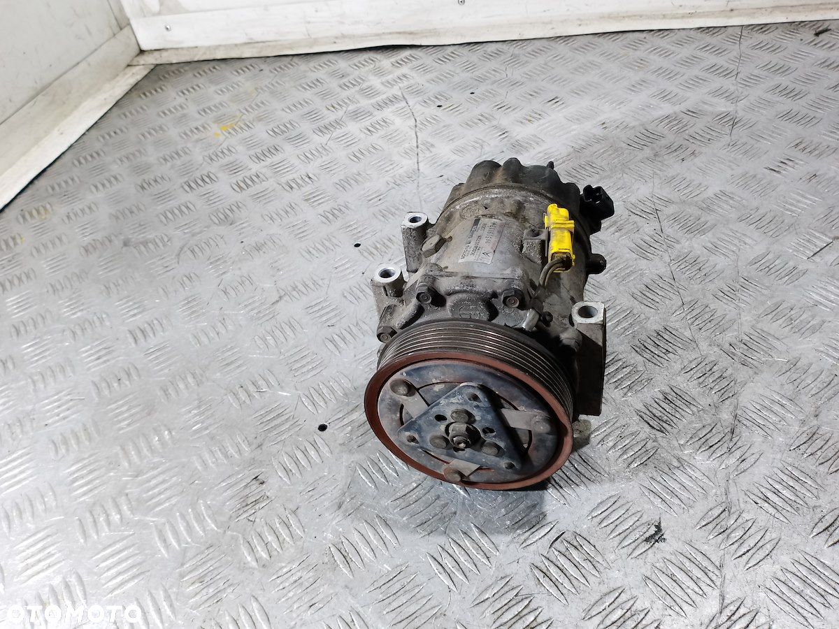 POMPA, SPRĘŻARKA KLIMATYZACJI CITROEN C4 GRAND PICASSO  9651911380  2.0 HDI - 3