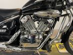 Suzuki Intruder - 12