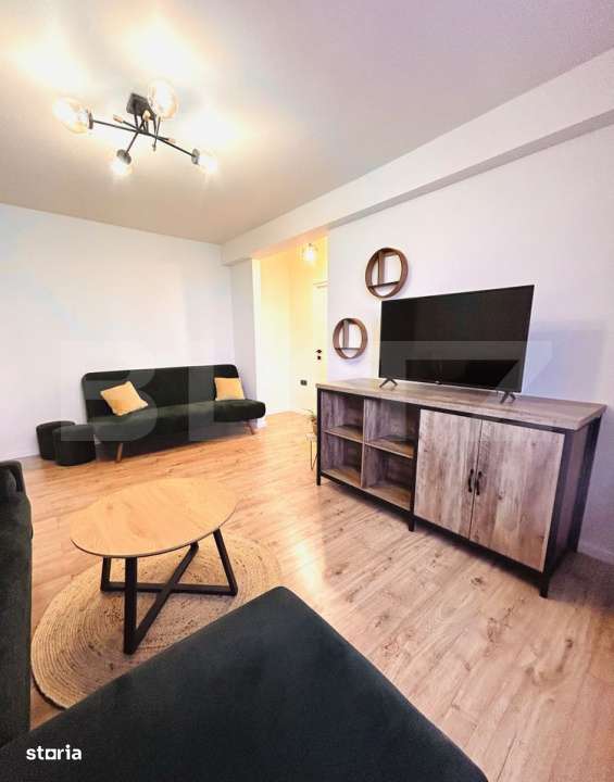 Apartament de inchiriat 3 camere zona centrala - Imagine principală: 2/8