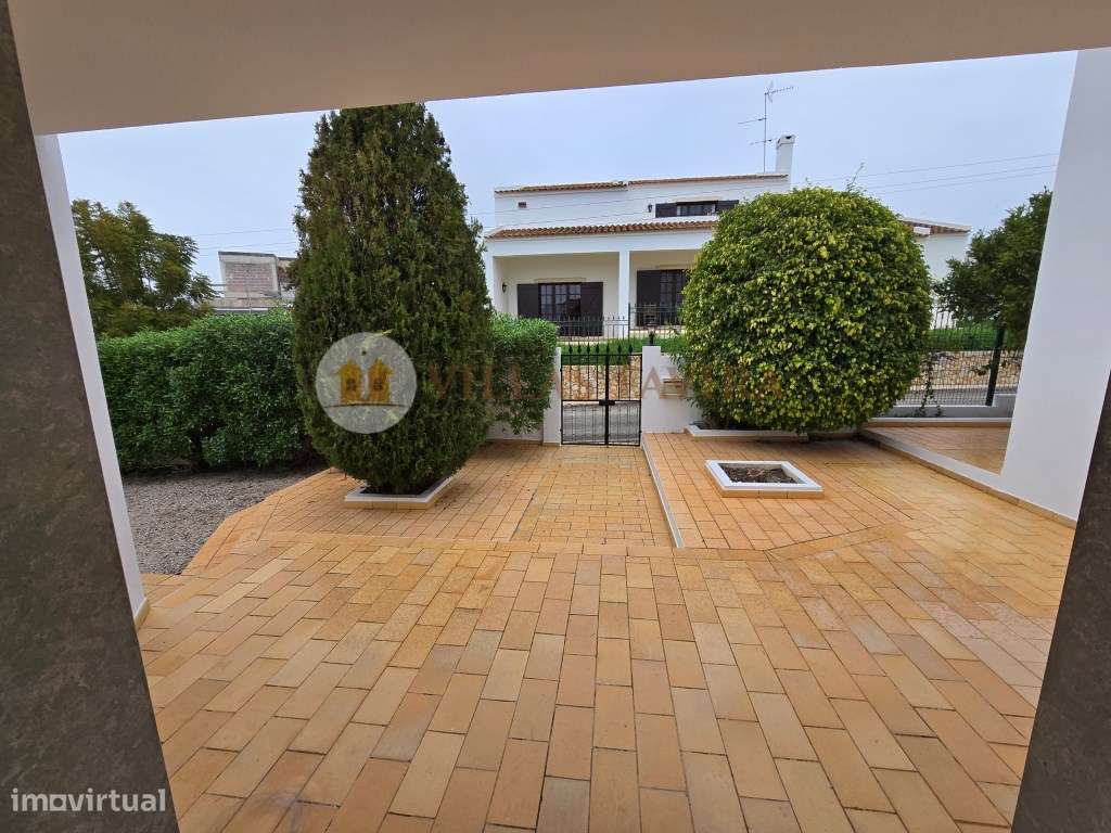 Moradia T4 com Piscina e Vista Mar nos Arredores de Tavira - Grande imagem: 5/50