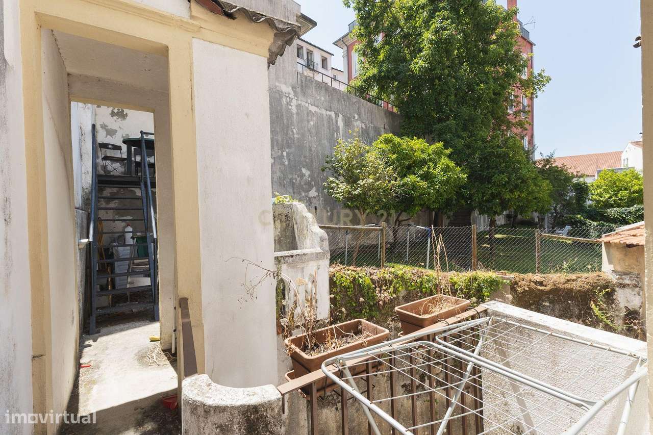 T4 Renovado no Coração da Quebra Costas – Coimbra-36