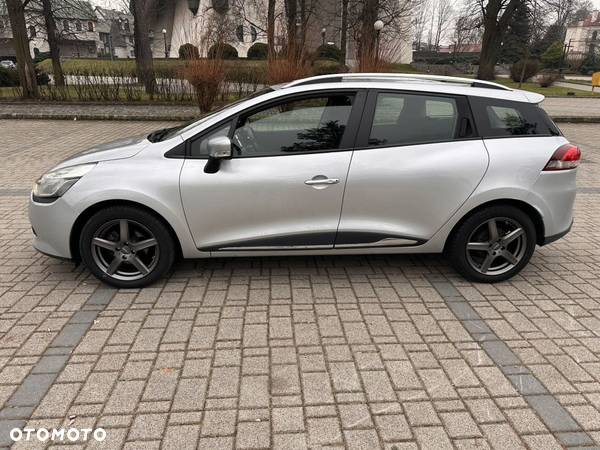 Renault Clio - 28