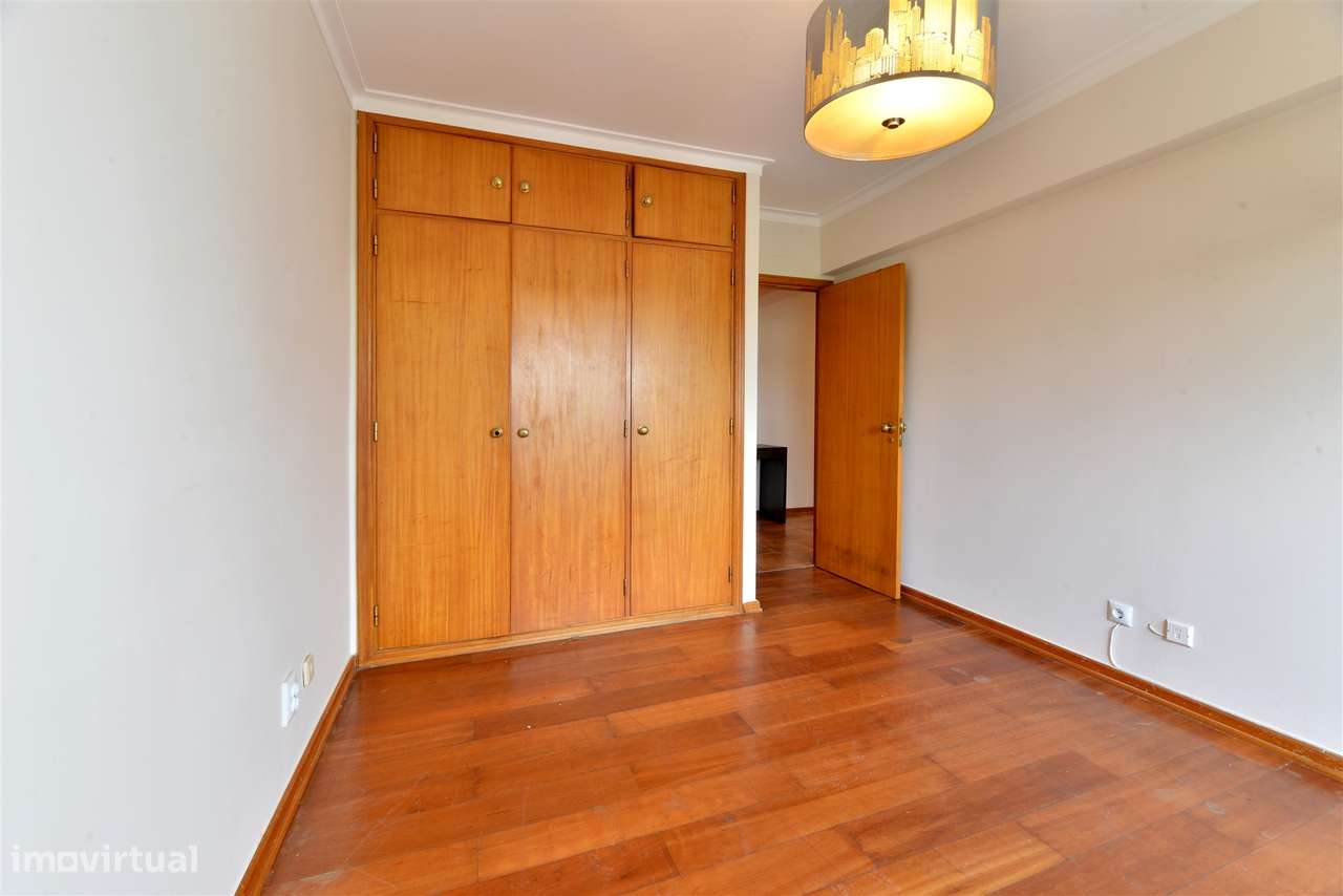 Apartamento para arrendamento nas Varandas De Cascais - Grande imagem: 3/26