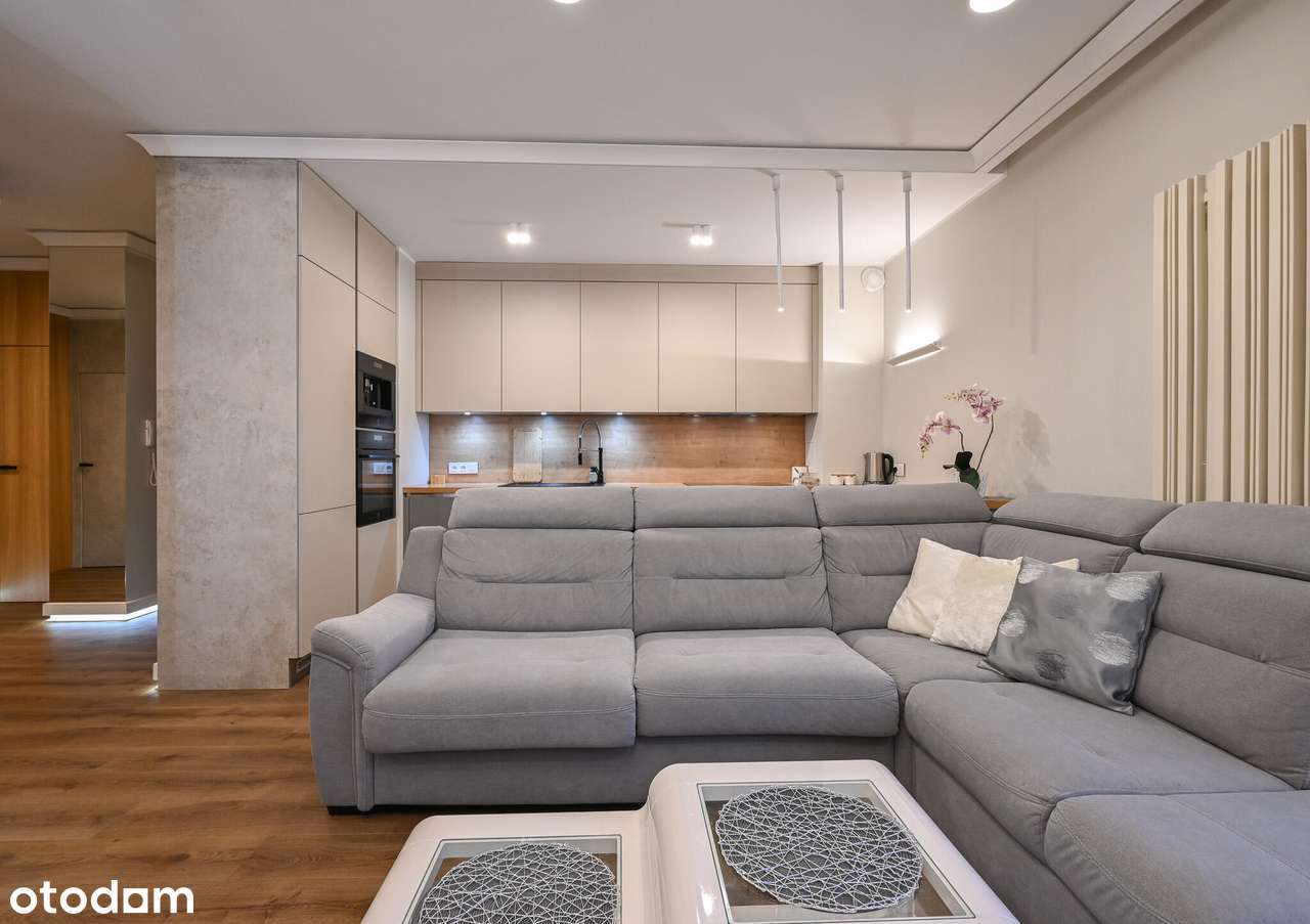 Stylowo wykończone mieszkanie w świetnej lokalizacji!-0