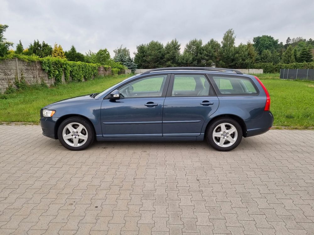 Volvo V50 2.0D R-Design Kinetic 2010