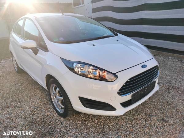 Ford Fiesta 1.0 EcoBoost Trend - 22