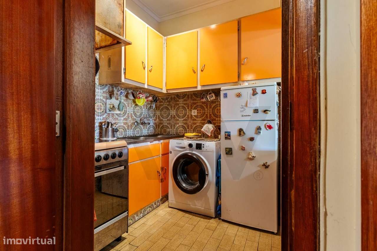 T1 para Venda em Rio de Mouro | Próximo da Estação e Serviços-10