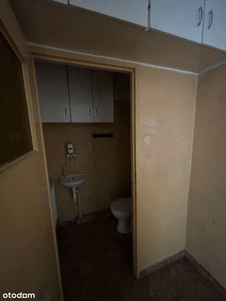 Gniezno Centrum Lokal użytkowy 41,90m2 PARTER-12