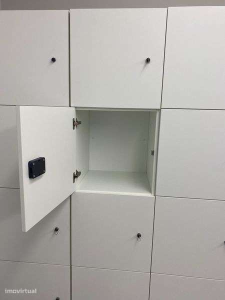 Escritório completamente renovado e equipado - Grande imagem: 5/7