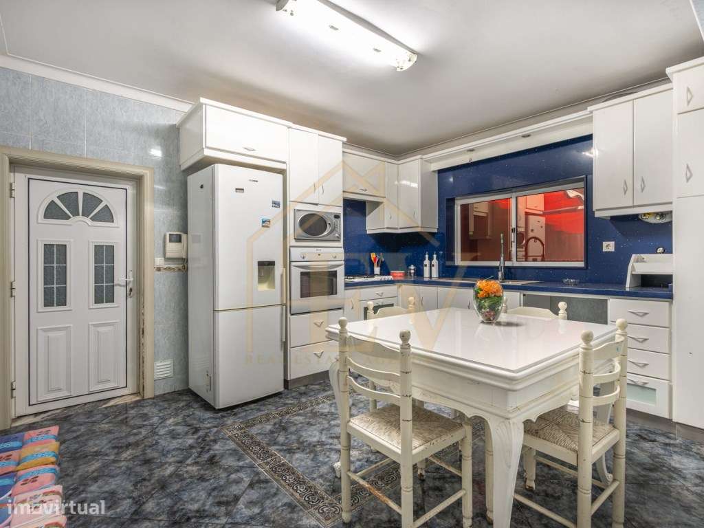 Moradia Bi-Familiar T5 | Vizela-6