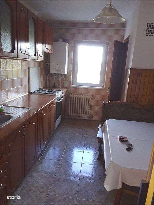 Apartament cu 3 camere Manastur  strada Campului - Imagine principală: 1/5