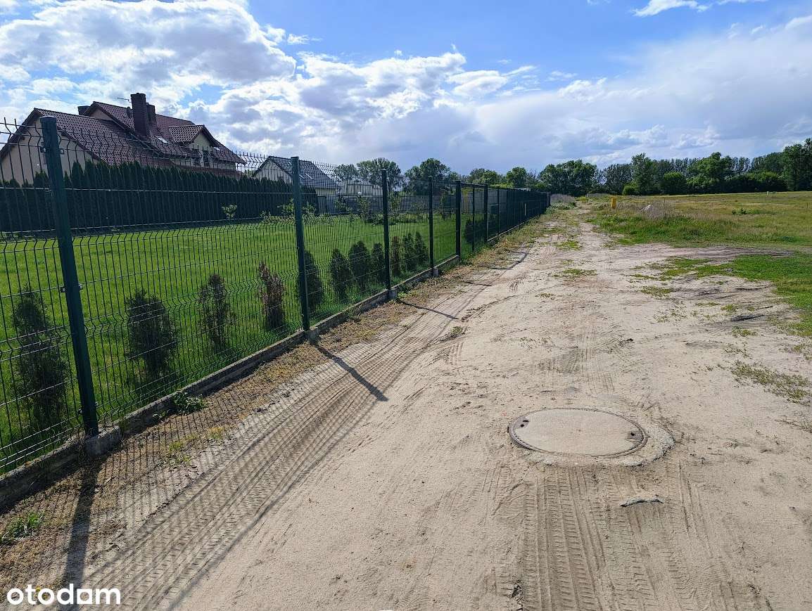 Działka w sąsiedzwie nowych domów, z warunkami zabudowy-7