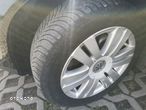 Volkswagen Passat 2.0 TDI DPF BlueMot Comfortline - 16