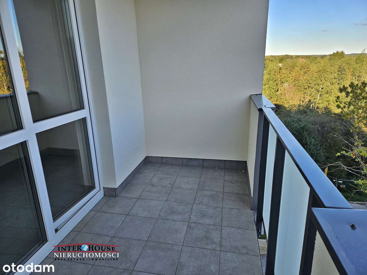 Nowe gotowe 3-pok z loggią, II piętro, komórka gratis-0