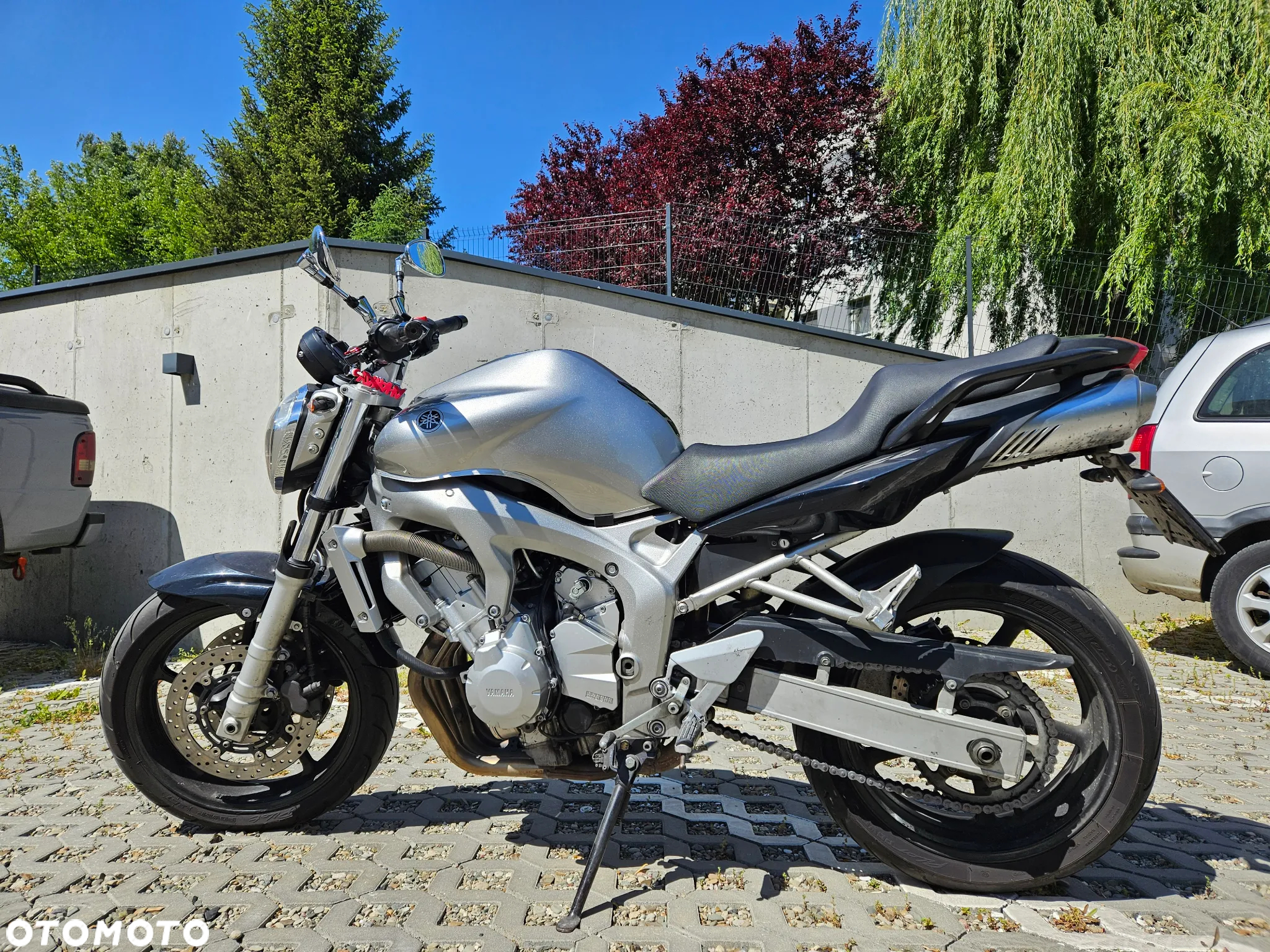 Yamaha FZ6 - 2