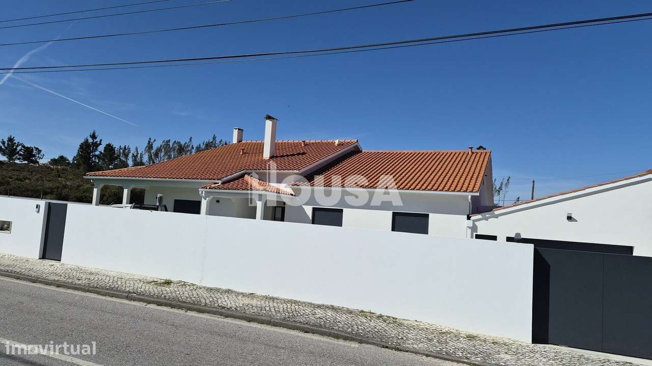 Moradia T3 Térrea Geminada – NOVA-22