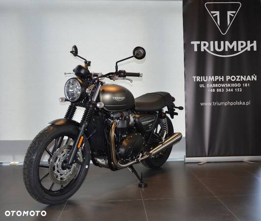 Triumph Bonneville - 1