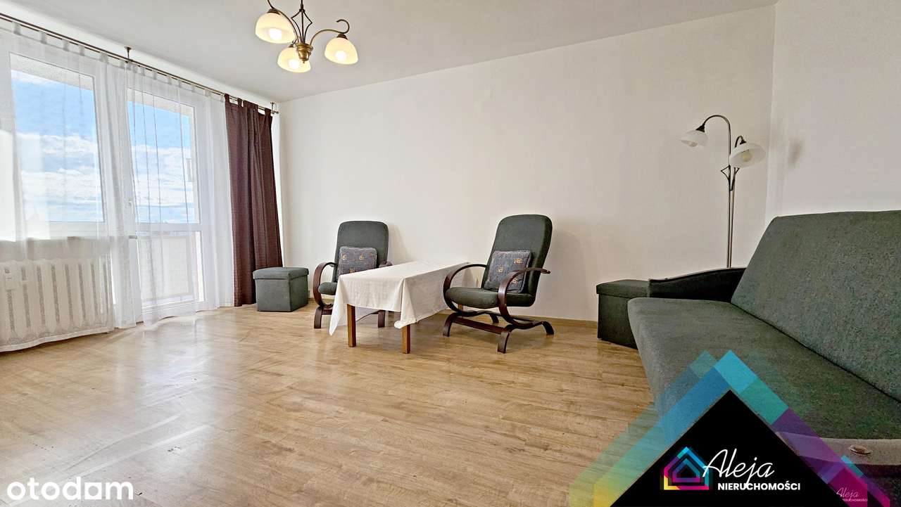 Słoneczna kawalerka z fantastycznym widokiem-1