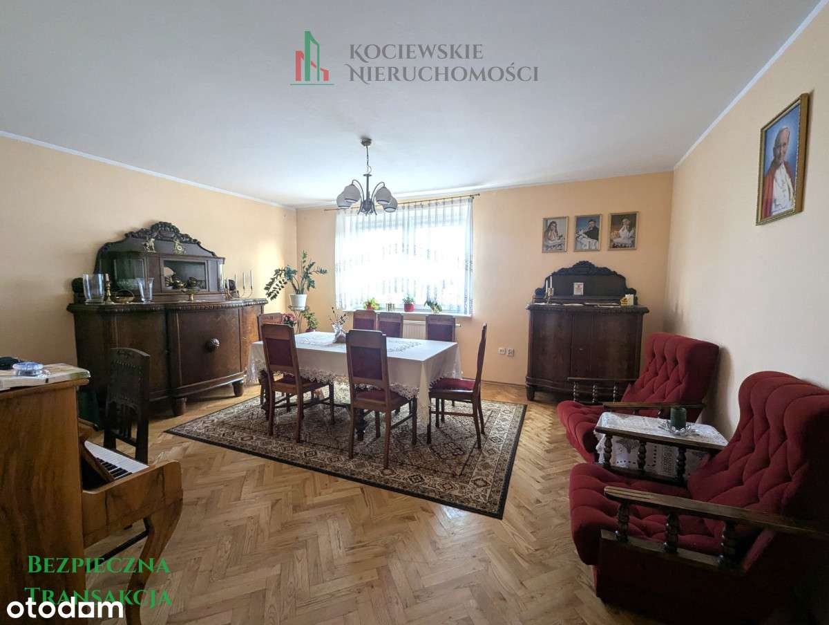 Dom z potencjałem dla rodziny lub inwestora.-8