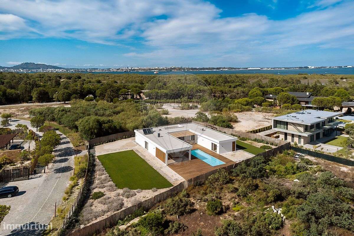 Moradia T4 para venda - Grande imagem: 3/36