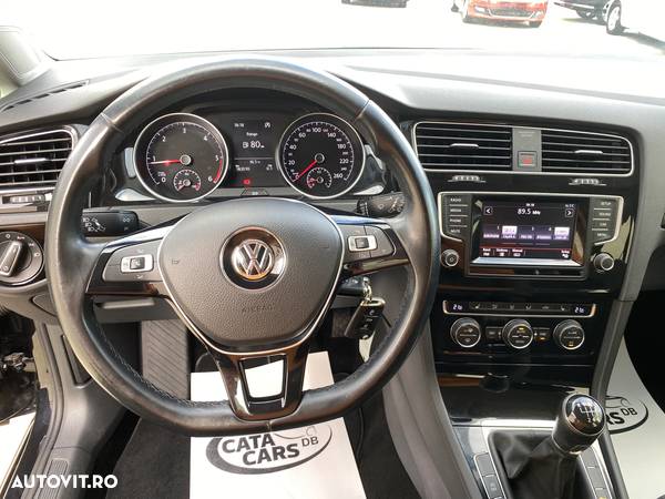 Volkswagen Golf 2.0 TDI (BlueMotion Technology) Highline - 37