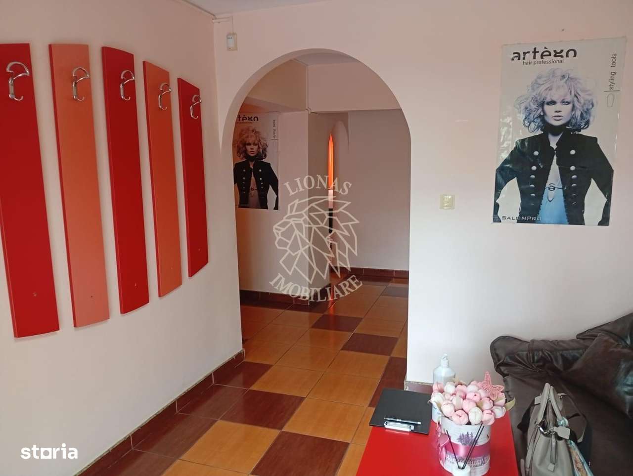 Spatiu comercial 4 camere 70 mp-ideal salon, cabinet-Calea Moldovei - Imagine principală: 2/6
