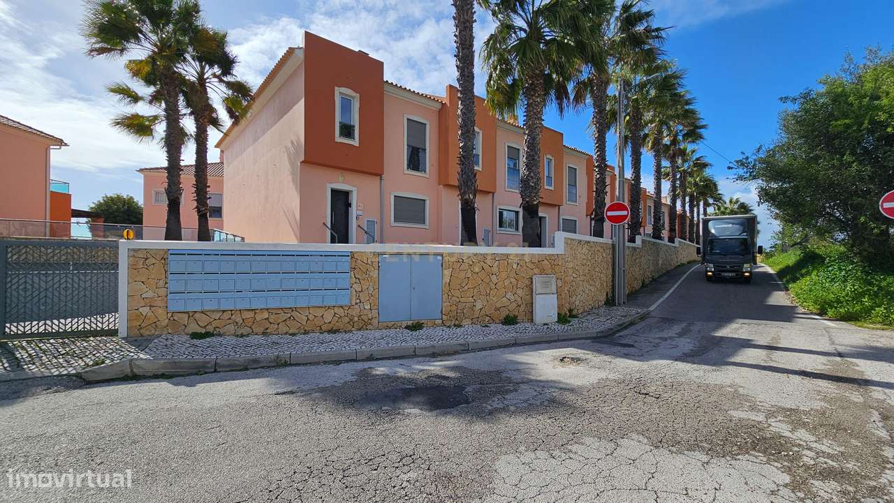 Moradia T2+2 | em Banda | Jardins Vale Santa Maria - Albufeira | 1 Gar - Grande imagem: 4/38