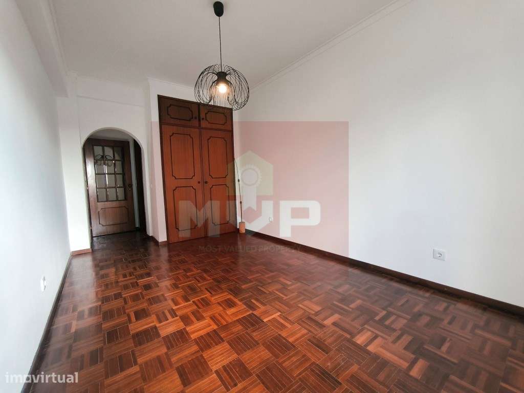 Apartamento T3 em Faro-15