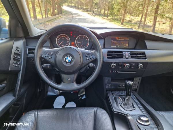 BMW 530 dA Touring - 13